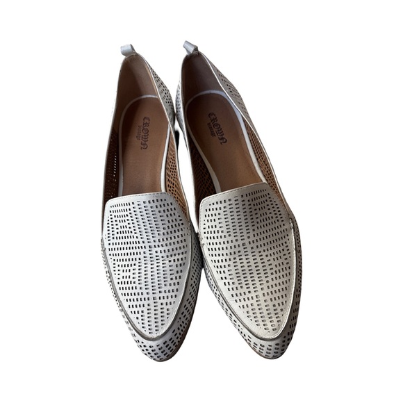 Gabor White Perforated Flats - Picture 7 of 7